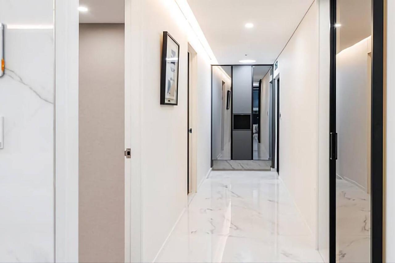 Uh Flat The Seocho Apartment โซล ภายนอก รูปภาพ