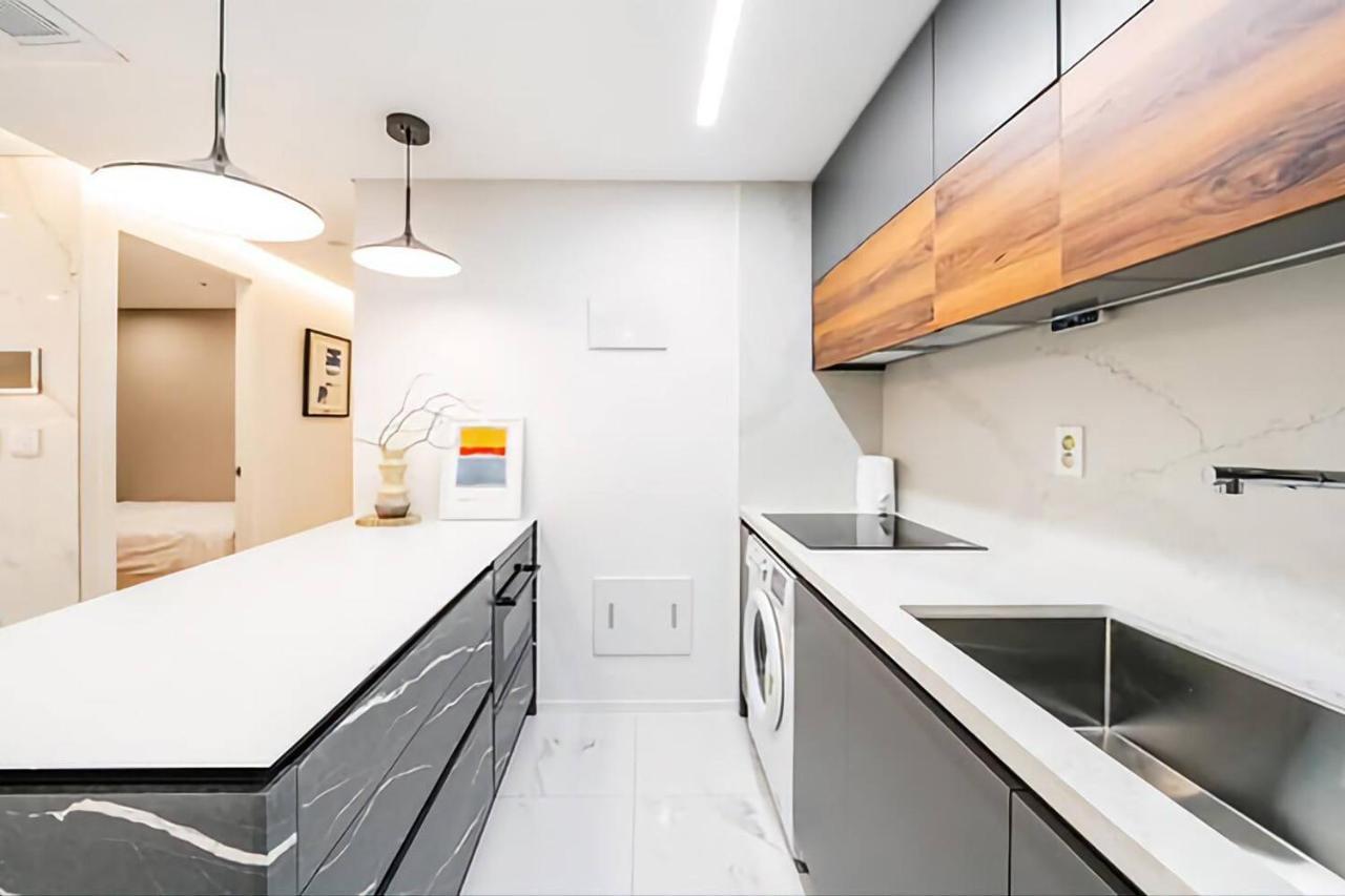 Uh Flat The Seocho Apartment โซล ภายนอก รูปภาพ