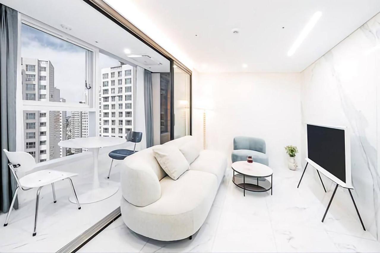 Uh Flat The Seocho Apartment โซล ภายนอก รูปภาพ