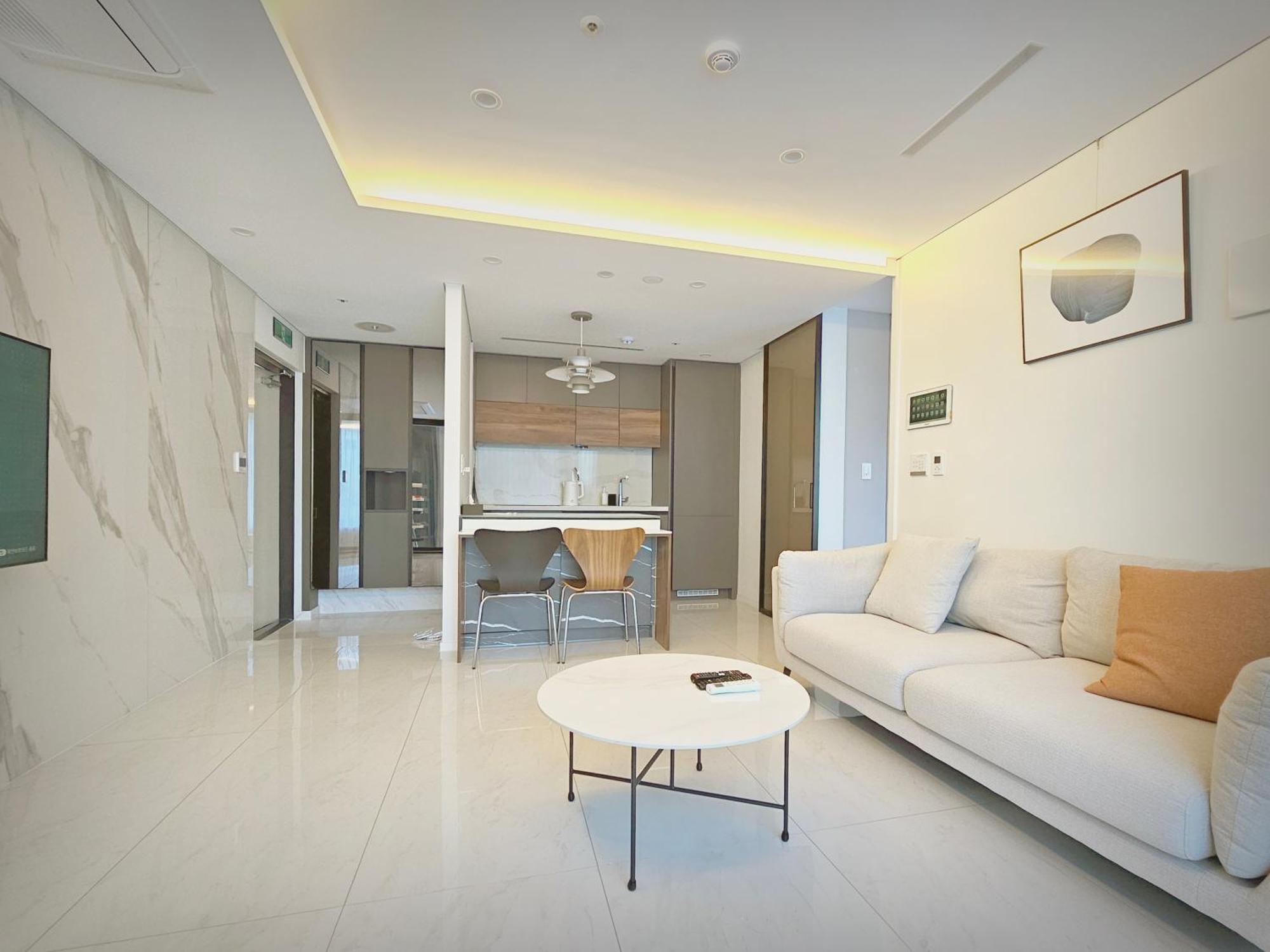 Uh Flat The Seocho Apartment โซล ภายนอก รูปภาพ