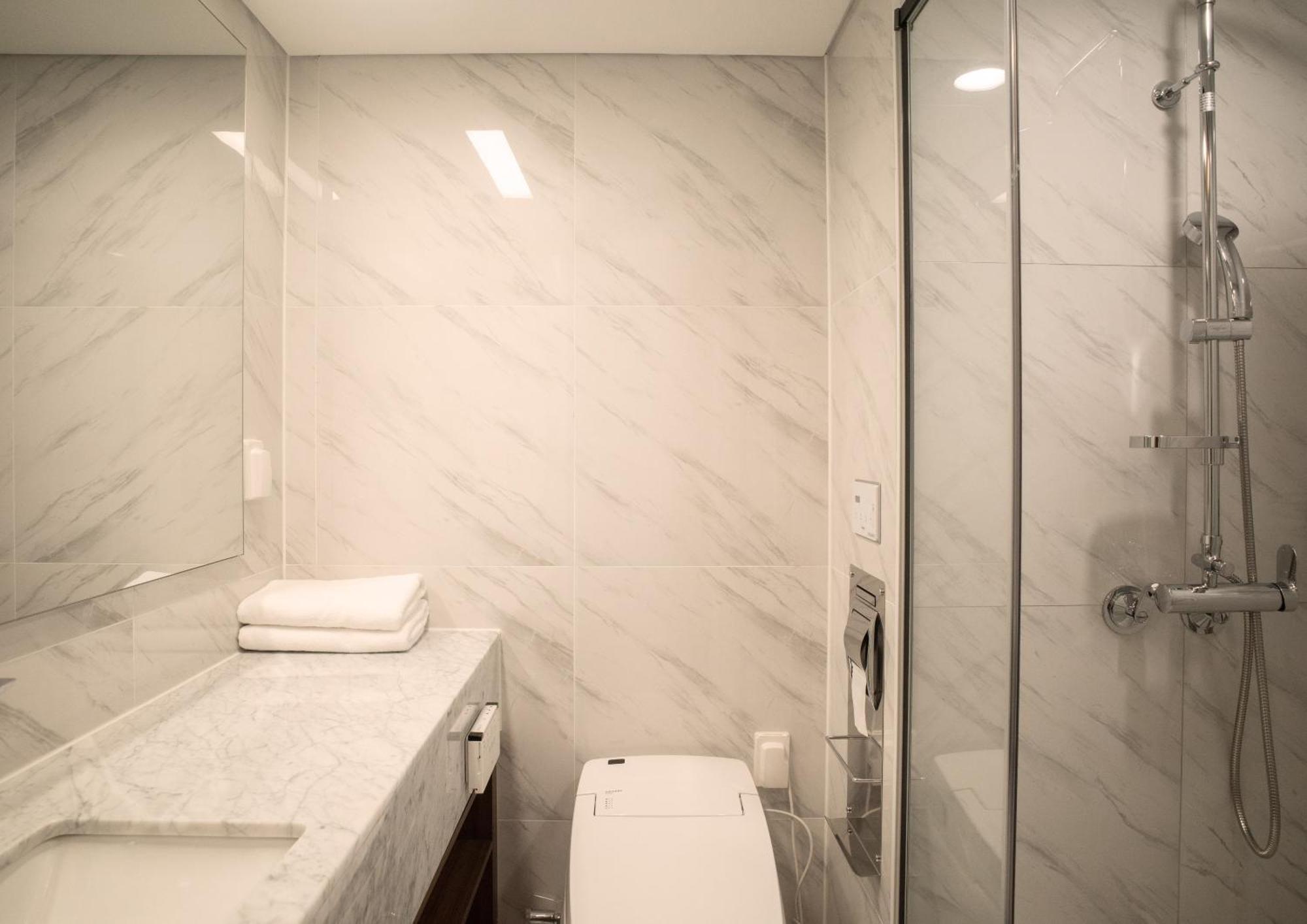 Uh Flat The Seocho Apartment โซล ภายนอก รูปภาพ