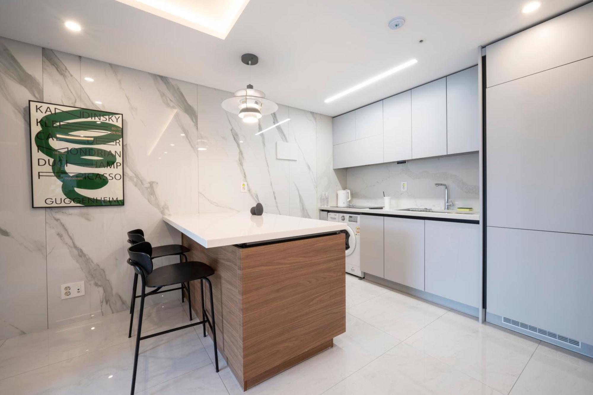 Uh Flat The Seocho Apartment โซล ภายนอก รูปภาพ