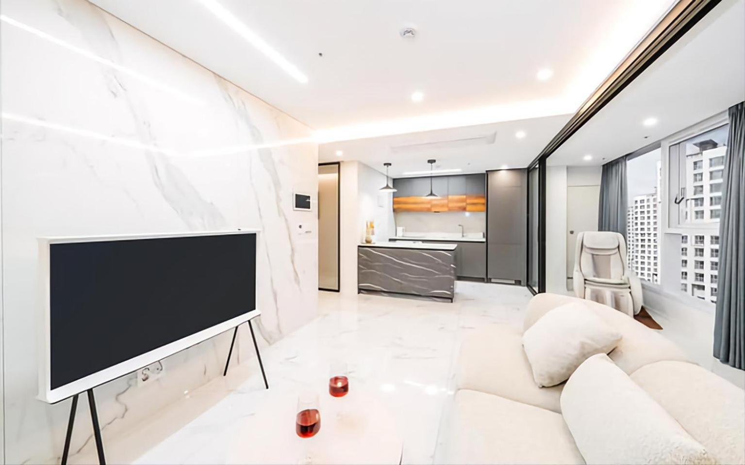 Uh Flat The Seocho Apartment โซล ภายนอก รูปภาพ